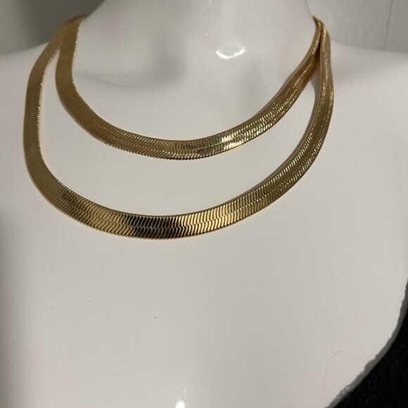 DEMARSON Gold Layered Necklace for womwn - Picture 2 of 8